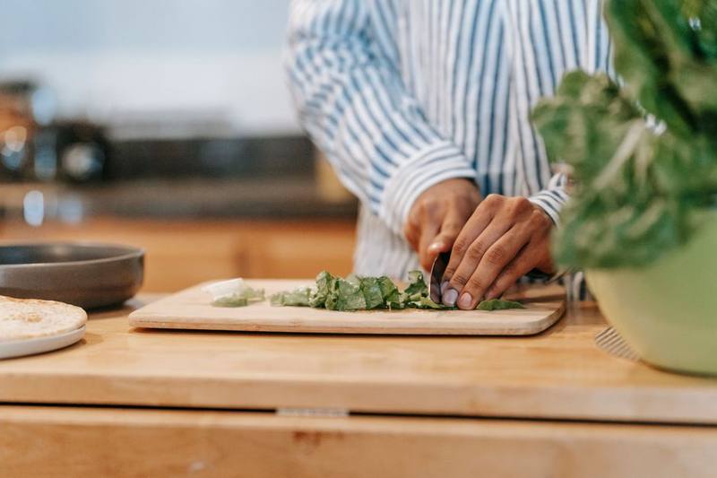Knife Skills for Beginners: A Complete Guide to Safer, Faster Prep