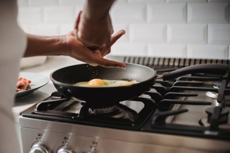 One-Pan Meals: Simplifying Weeknight Cooking Without Sacrificing Flavor